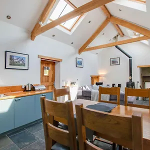  Holiday home Slade Barn